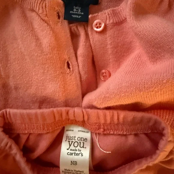 Newborn Girl Clothing Lot- Long & Short Sleeve Onesies, Footies, & Matching Set. - Picture 3 of 8